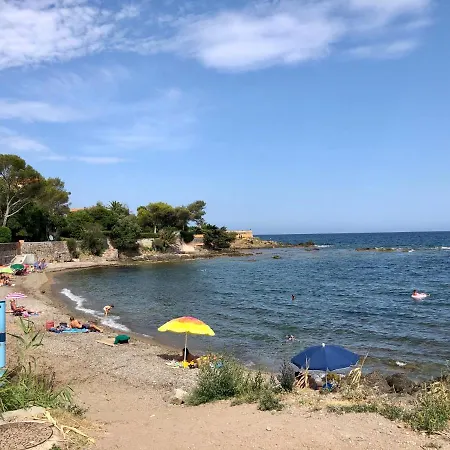 Apartment Newly Renovated Aircond-wifi-pool-sea View-150m To Beaches-